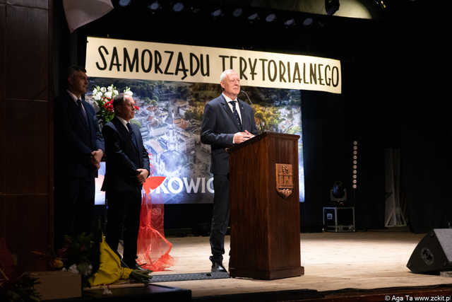 [FOTO] Uroczyste obchody 35-lecia Samorządu Terytorialnego w Ząbkowicach Śląskich 