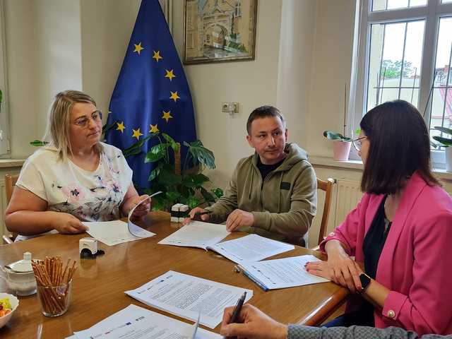 [FOTO] Świetlica w Laskach przejdzie kompleksową termomodernizację