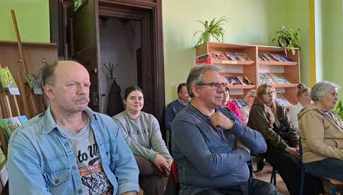 [FOTO] Czerwcowe spotkanie DKK: Jan Ciapka i ząbkowickie nekropolie