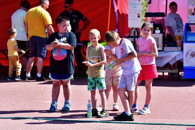 [WIDEO/FOTO] Moc atrakcji podczas Festynu Strażackiego na Kamienieckich Dołach