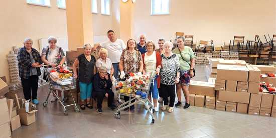 [FOTO] Ziębickie Koło Brata Alberta znowu z rekordem. 18 ton żywności trafiło do potrzebujących