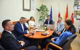 Ważny krok w kierunku rozwoju transportu publicznego w naszym powiecie. Gminy otrzymały dotacje [SZCZEGÓŁY]
