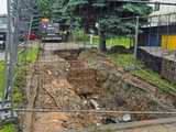 [FOTO] Ruszyła inwestycja za ponad 8 milionów. Jak wyglądają prace nad modernizacją sieci ciepłowniczej w Ząbkowicach?
