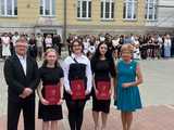 Najlepsi uczniowie szkół ponadpodstawowych z Powiatu Ząbkowickiego nagrodzeni przez Zarząd Powiatu