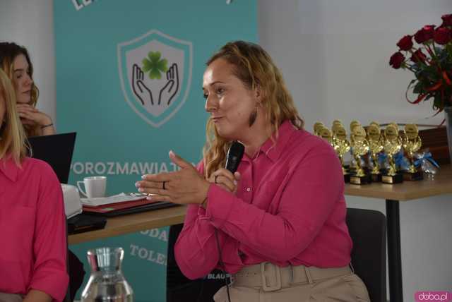 [WIDEO, FOTO] Z czym muszą mierzyć się młodzi ludzie? Zamiast mówić o problemach, postawmy wyzwania. O tym, jak wspierać młodych lokalnie