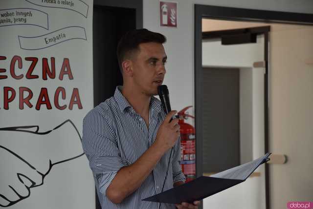 [WIDEO, FOTO] Z czym muszą mierzyć się młodzi ludzie? Zamiast mówić o problemach, postawmy wyzwania. O tym, jak wspierać młodych lokalnie