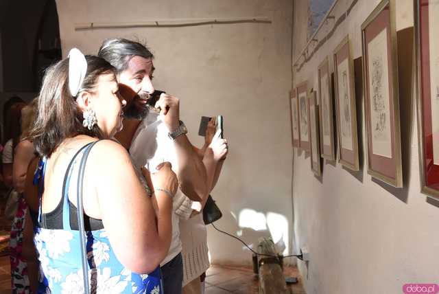 [WIDEO, FOTO] Salvador Dalí w Ząbkowicach Śląskich. Surrealistyczna wystawa, która burzy granice rzeczywistości