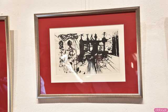 [WIDEO, FOTO] Salvador Dalí w Ząbkowicach Śląskich. Surrealistyczna wystawa, która burzy granice rzeczywistości