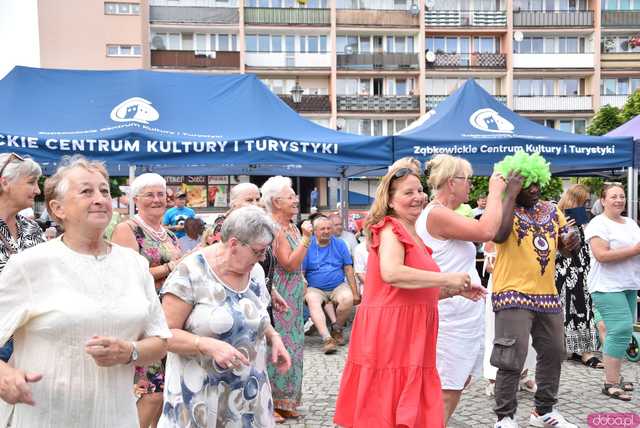 [FOTO, WIDEO] Wakacyjna Scena Muzyczna w Ząbkowicach Śląskich trwa w najlepsze. Tym razem afrykańskie rytmy porwały mieszkańców 