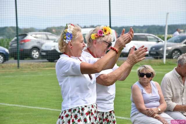 [FOTO, WIDEO] Tradycję trzeba pielęgnować Za nami XXVIII edycja Wojewódzkiego Festiwalu Zespołów Artystycznych KGW w Stolcu