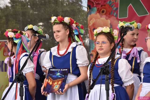 [FOTO, WIDEO] Tradycję trzeba pielęgnować Za nami XXVIII edycja Wojewódzkiego Festiwalu Zespołów Artystycznych KGW w Stolcu