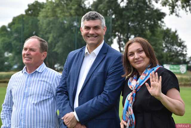 [FOTO, WIDEO] Tradycję trzeba pielęgnować Za nami XXVIII edycja Wojewódzkiego Festiwalu Zespołów Artystycznych KGW w Stolcu