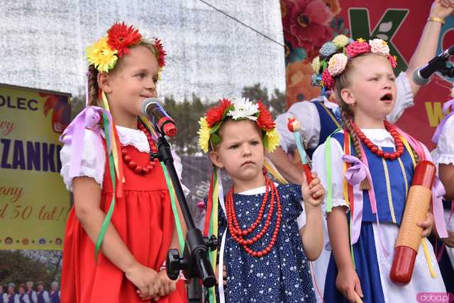 [FOTO, WIDEO] Tradycję trzeba pielęgnować Za nami XXVIII edycja Wojewódzkiego Festiwalu Zespołów Artystycznych KGW w Stolcu