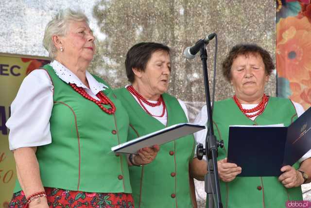 [FOTO, WIDEO] Tradycję trzeba pielęgnować Za nami XXVIII edycja Wojewódzkiego Festiwalu Zespołów Artystycznych KGW w Stolcu