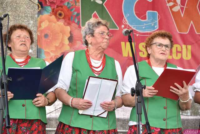 [FOTO, WIDEO] Tradycję trzeba pielęgnować Za nami XXVIII edycja Wojewódzkiego Festiwalu Zespołów Artystycznych KGW w Stolcu