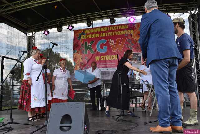 [FOTO, WIDEO] Tradycję trzeba pielęgnować Za nami XXVIII edycja Wojewódzkiego Festiwalu Zespołów Artystycznych KGW w Stolcu