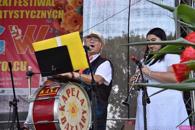 [FOTO, WIDEO] Tradycję trzeba pielęgnować Za nami XXVIII edycja Wojewódzkiego Festiwalu Zespołów Artystycznych KGW w Stolcu