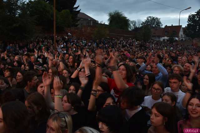 [FOTO] To nie przypadek, że jesteśmy razem z Myslovitz na Dniach i Nocach Krzywej Wieży w Ząbkowicach
