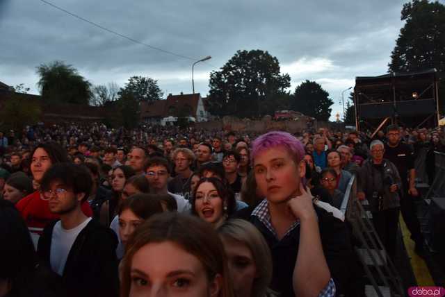 [FOTO] To nie przypadek, że jesteśmy razem z Myslovitz na Dniach i Nocach Krzywej Wieży w Ząbkowicach
