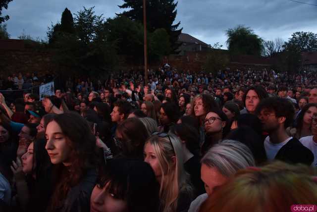 [FOTO] To nie przypadek, że jesteśmy razem z Myslovitz na Dniach i Nocach Krzywej Wieży w Ząbkowicach