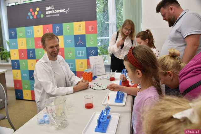 [FOTO] Istny Dzień Dziecka czekał na najmłodszych mieszkańców Ząbkowic w ramach Dni i Nocy Krzywej Wieży 