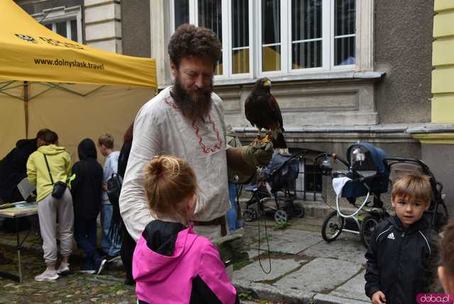 [FOTO] Istny Dzień Dziecka czekał na najmłodszych mieszkańców Ząbkowic w ramach Dni i Nocy Krzywej Wieży 
