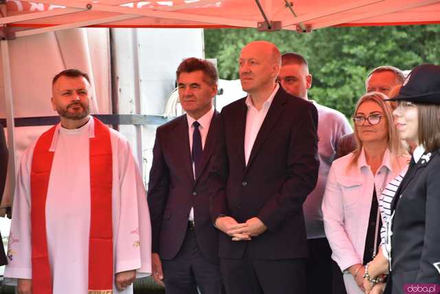 [FOTO, WIDEO] Strażacka rywalizacja w Lubnowie. Znamy zwycięzców zawodów XI Zlotu Starych Sikawek!
