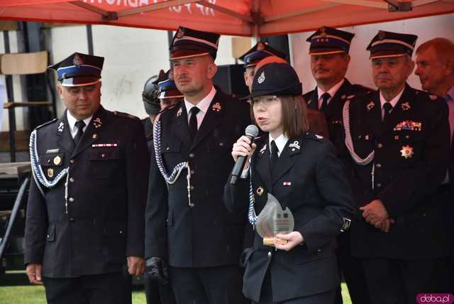 [FOTO, WIDEO] Strażacka rywalizacja w Lubnowie. Znamy zwycięzców zawodów XI Zlotu Starych Sikawek!