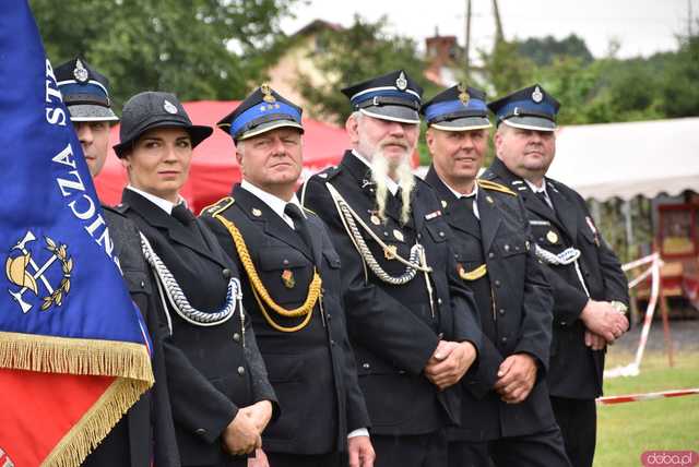 [FOTO, WIDEO] Strażacka rywalizacja w Lubnowie. Znamy zwycięzców zawodów XI Zlotu Starych Sikawek!