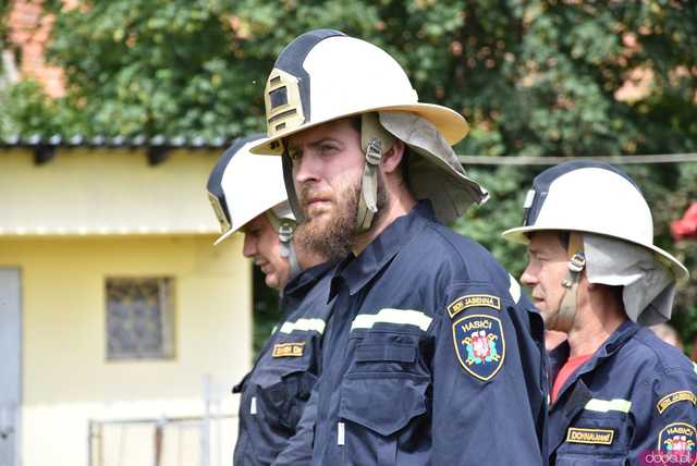 [FOTO, WIDEO] Strażacka rywalizacja w Lubnowie. Znamy zwycięzców zawodów XI Zlotu Starych Sikawek!