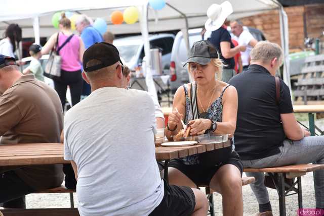 [FOTO, WIDEO] Nie ma drogi na skróty do dobrego jedzenia. W Lutomierzu wiedzą o tym najlepiej