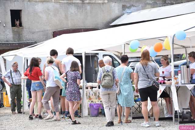 [FOTO, WIDEO] Nie ma drogi na skróty do dobrego jedzenia. W Lutomierzu wiedzą o tym najlepiej