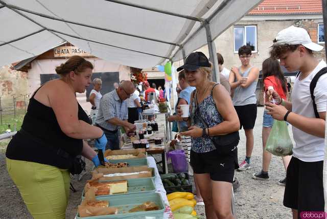 [FOTO, WIDEO] Nie ma drogi na skróty do dobrego jedzenia. W Lutomierzu wiedzą o tym najlepiej