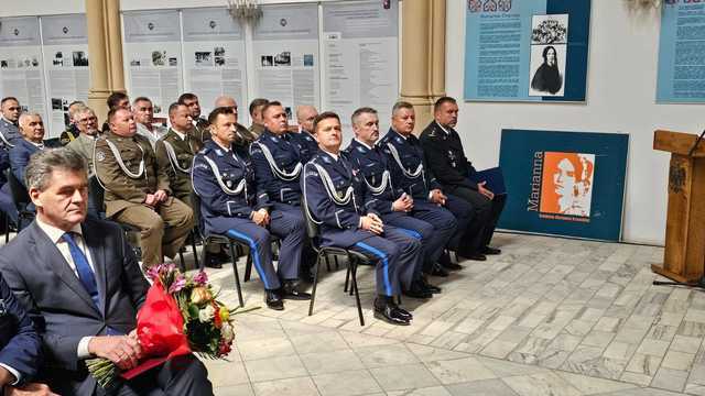 [FOTO] Za nami 106. rocznica powołania Policji Państwowej i obchody powiatowe w Kamieńcu Ząbkowickim