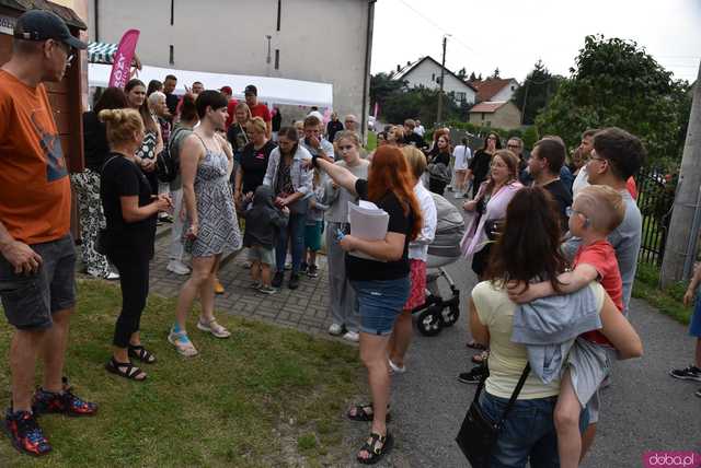[FOTO, WIDEO] Dzień Róży w Różanej z grą terenową i animacjami. Nowa tradycja zyskuje popularność