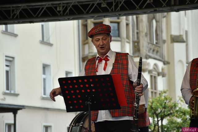 [FOTO] Deszcz nie zwolnił nas z obowiązku upamiętnienia wszystkich walczących w Powstaniu Warszawskim 