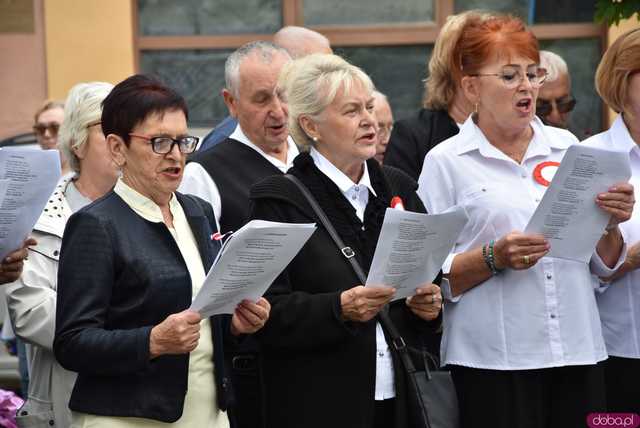[FOTO] Deszcz nie zwolnił nas z obowiązku upamiętnienia wszystkich walczących w Powstaniu Warszawskim 