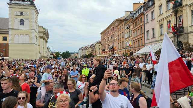 [FOTO] Mieszkańcy gminy Bardo oddali hołd bohaterom Powstania w stolicy