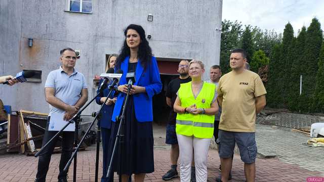 [FOTO, WIDEO] Nie ma stuprocentowych zabezpieczeń, które ochronią teren przed powodzią Rząd przekazł już ponad 8 miliordów na odbudowę 