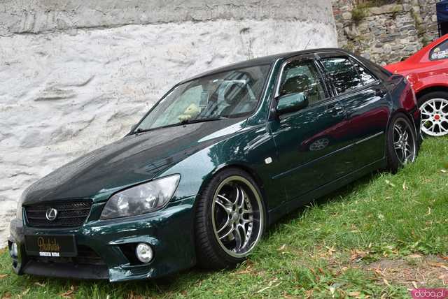 [FOTO] Jak nisko można zejść? HOW LOW 2025 przyciągnął pasjonatów motoryzacji z całego Dolnego Śląska