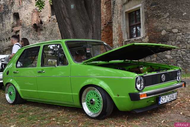 [FOTO] Jak nisko można zejść? HOW LOW 2025 przyciągnął pasjonatów motoryzacji z całego Dolnego Śląska