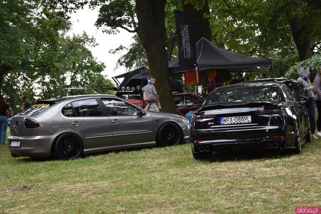 [FOTO] Jak nisko można zejść? HOW LOW 2025 przyciągnął pasjonatów motoryzacji z całego Dolnego Śląska