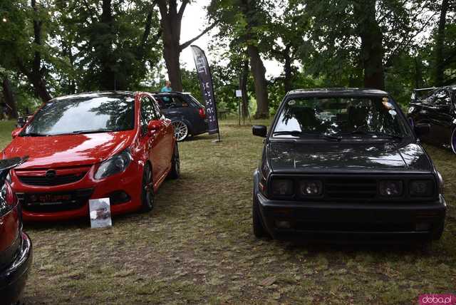 [FOTO] Jak nisko można zejść? HOW LOW 2025 przyciągnął pasjonatów motoryzacji z całego Dolnego Śląska