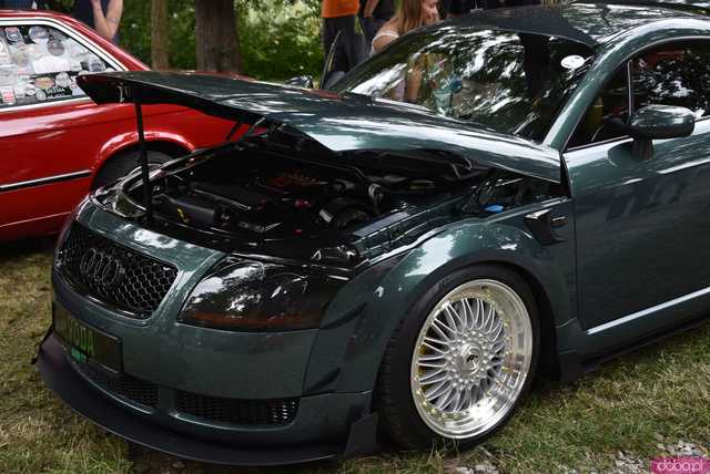 [FOTO] Jak nisko można zejść? HOW LOW 2025 przyciągnął pasjonatów motoryzacji z całego Dolnego Śląska
