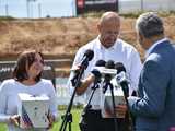 [FOTO, WIDEO] „Nie obiecujemy, tylko realizujemy Wizyta Ministra Sportu w Ząbkowicach przyniosła konkretne deklaracje 