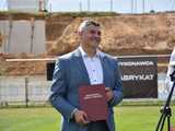 [FOTO, WIDEO] „Nie obiecujemy, tylko realizujemy Wizyta Ministra Sportu w Ząbkowicach przyniosła konkretne deklaracje 
