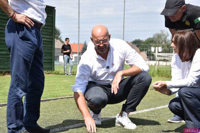 [FOTO] Nowa era sportu w Kamieńcu Ząbkowickim? Minister Sportu sprzedał burmistrzowi kilka ciekawych pomysłów 