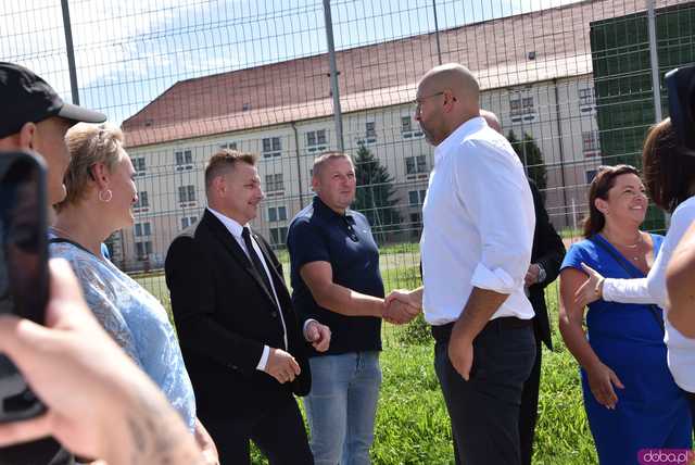 [FOTO] Nowa era sportu w Kamieńcu Ząbkowickim? Minister Sportu sprzedał burmistrzowi kilka ciekawych pomysłów 