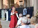 [FOTO, WIDEO] W cieniu rewolucji, w blasku elegancji. Pałac Marianny Orańskiej ożył w klimacie epoki napoleońskiej