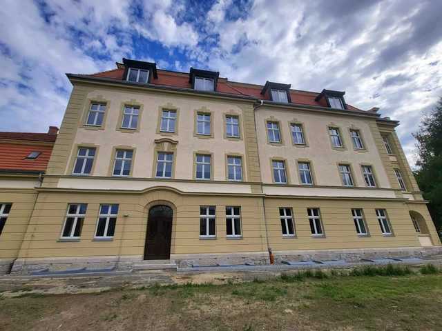 [FOTO] Zakończono remont budynku Zespołu Szkół Zawodowych w Ząbkowicach Śląskich